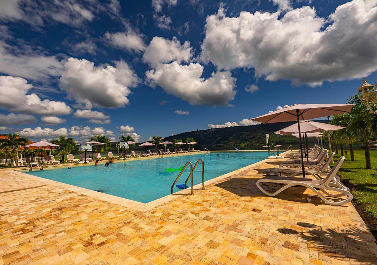 Bella Terra Laguna Azul Resort & Spa Sauce Exterior foto